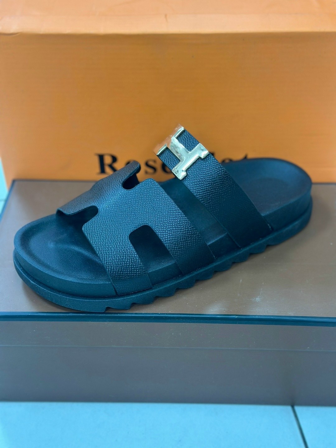шлепанцы hermes,тапочки эрмес,тапочки hermes,шлепки hermes,