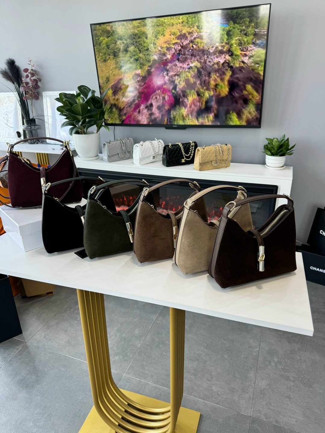 сумки,сумка замшевая,женская сумка натуральная замша,сумка,сумка fendi peekaboo замшевая
