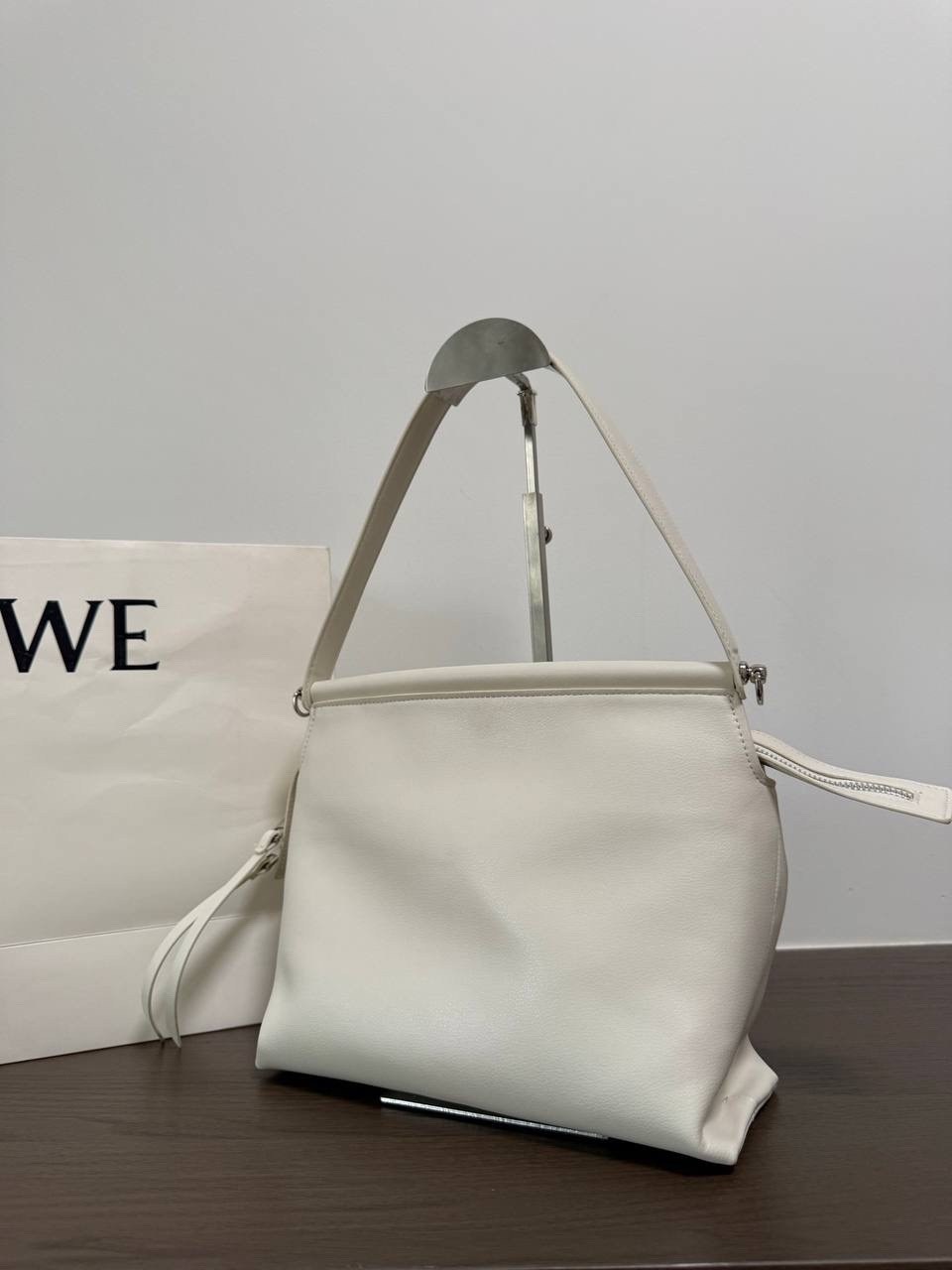 loewe сумка,женская сумка,сумка,женская сумка loewe,белая сумка