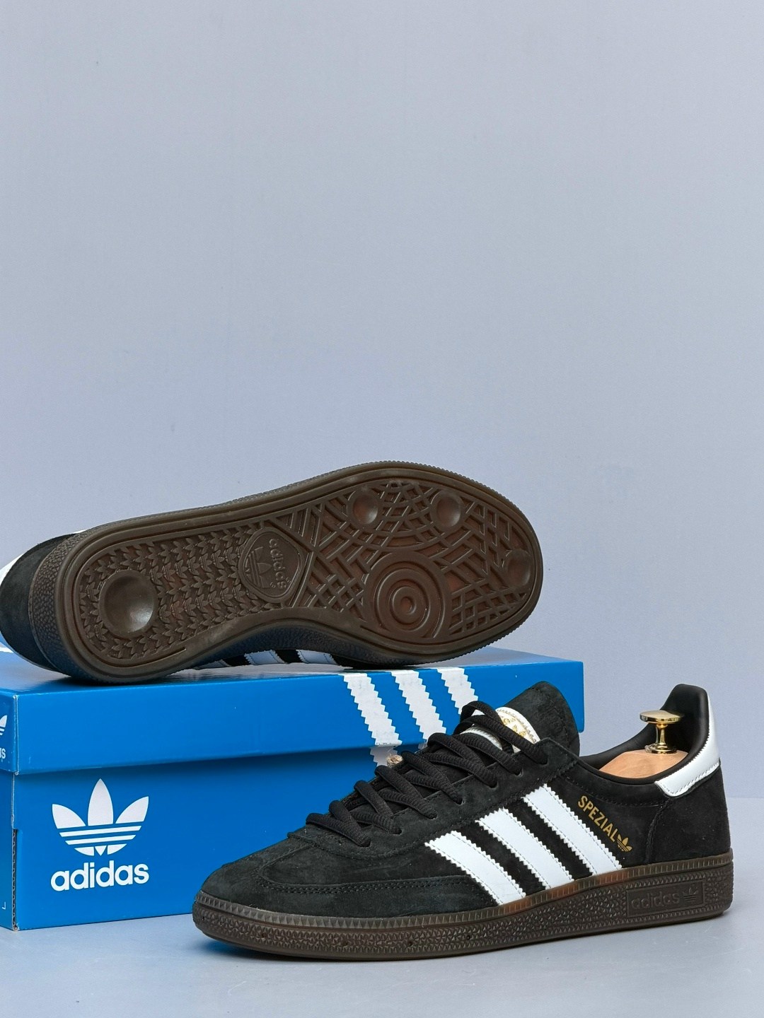 adidas originals handball spezial,кроссовки adidas spezial,adidas spezial кроссовки мужские,кожаные кроссовки адидас,кроссовки adidas handball spezial