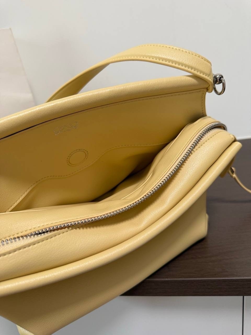 loewe сумка,женская сумка,сумка,женская сумка loewe,белая сумка
