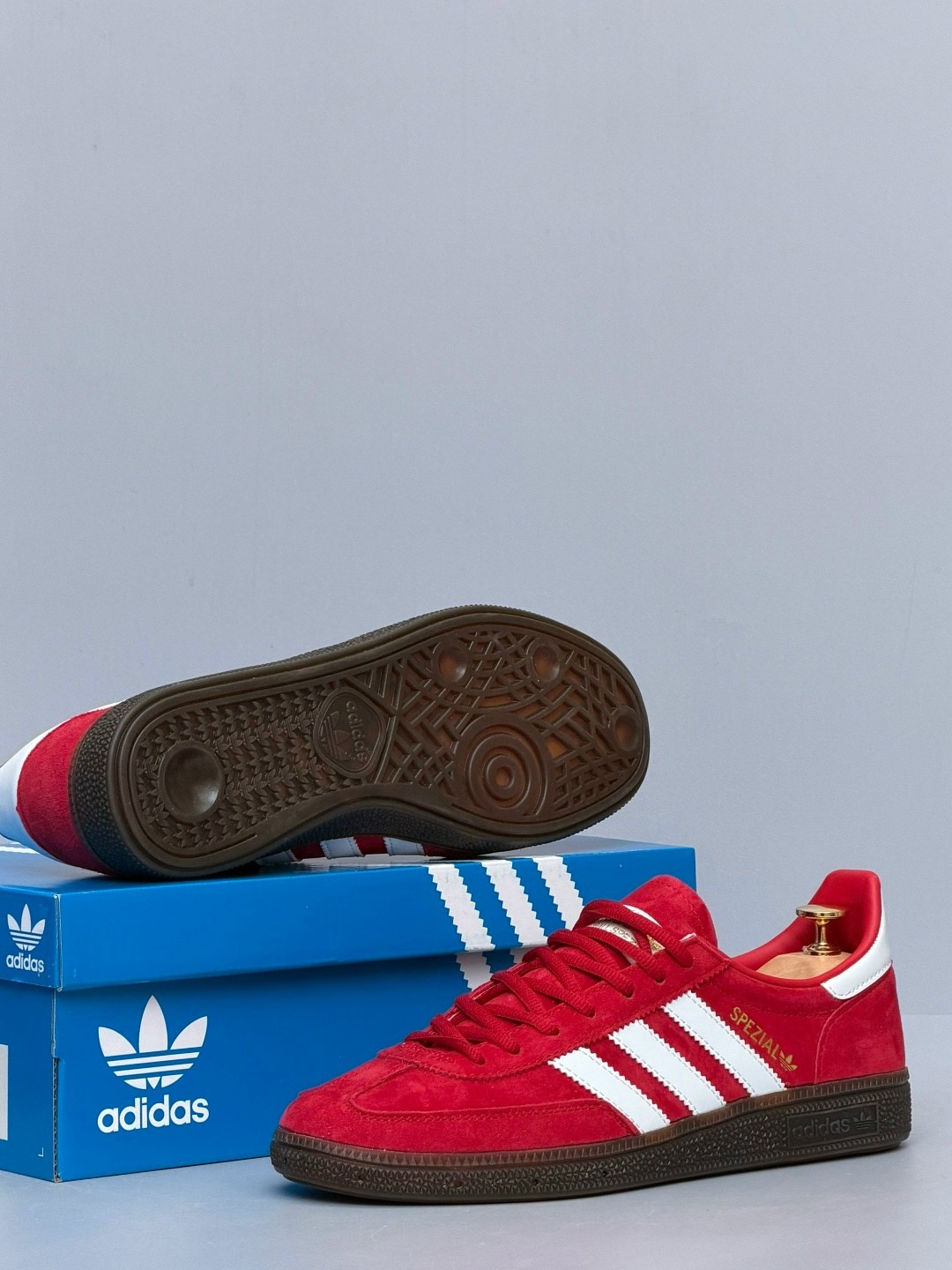 кроссовки adidas spezial,кроссовки handball spezial adidas,кроссовки adidas,adidas spezial red,adidas handball spezial