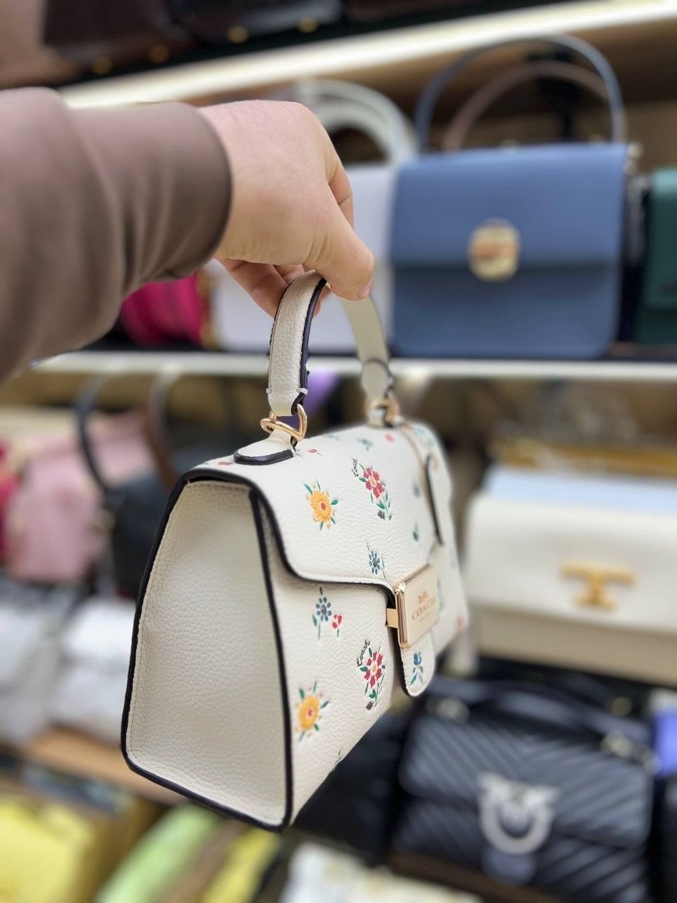 женская сумка coach,сумка coach,сумка на плечо coach,сумка,модная сумка