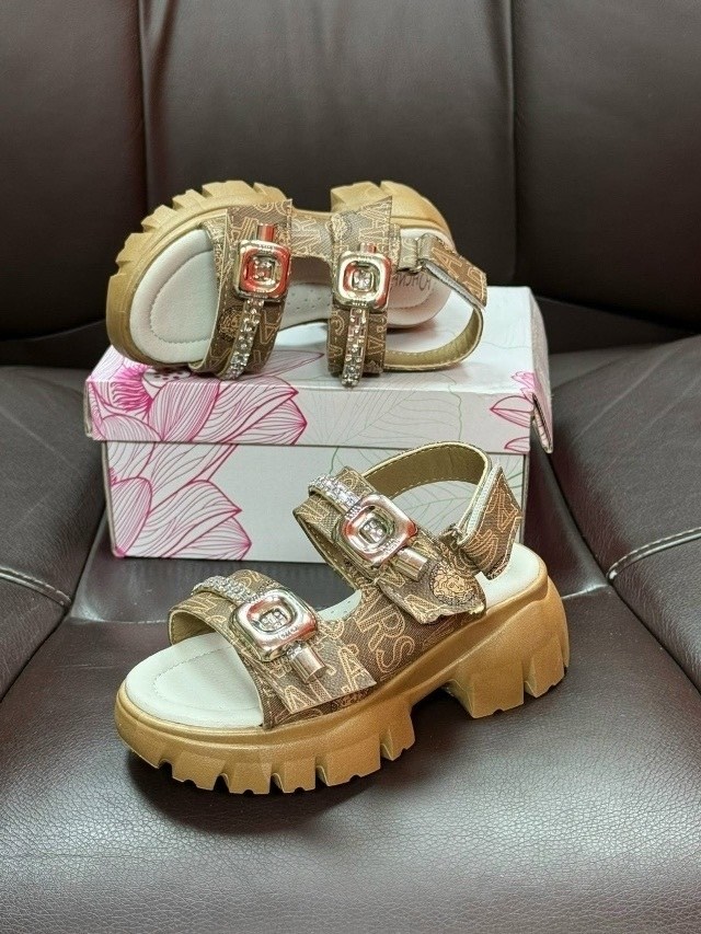 ,сандалии,босоножки на платформе,сандалии gucci,женские сандалии