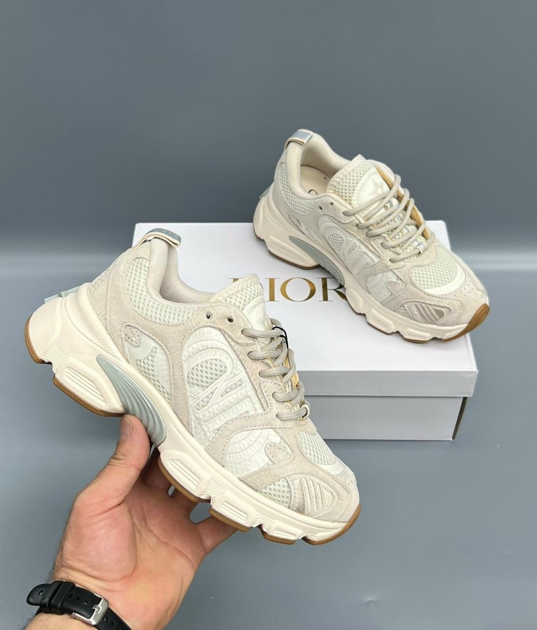dior кроссовки,кроссовки женские balenciaga,женские кроссовки,спортивная ,модные кроссовки
