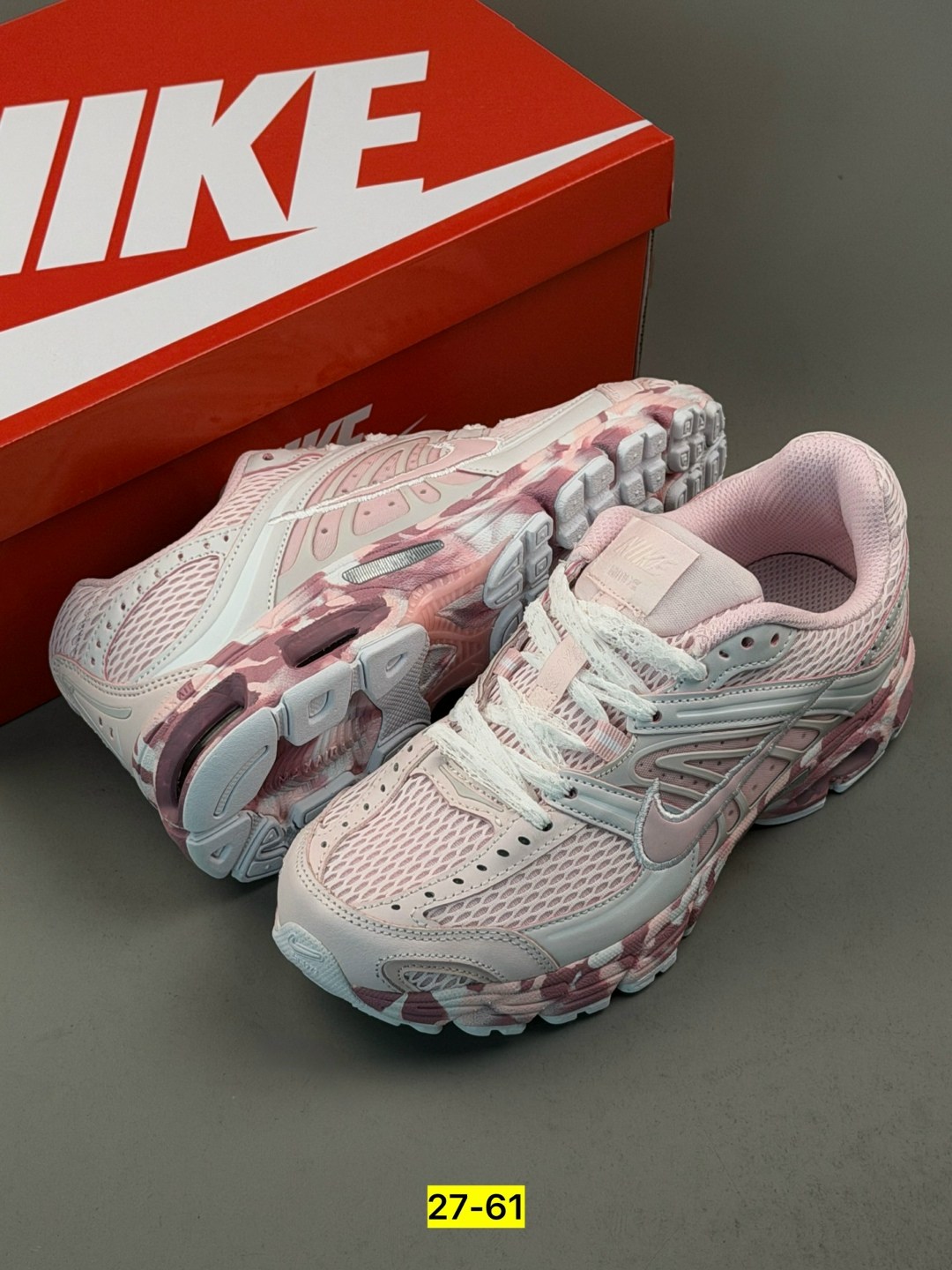 кроссовки,кроссовки женские,nike кроссовки женские,спортивные кроссовки,nike кроссовки
