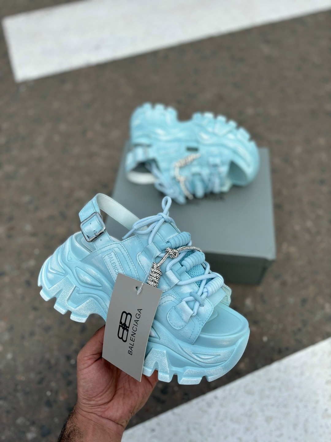 кроссовки женские balenciaga,босоножки balenciaga,сандалии balenciaga,босоножки баленсиага balenciaga,кроссовки balenciaga