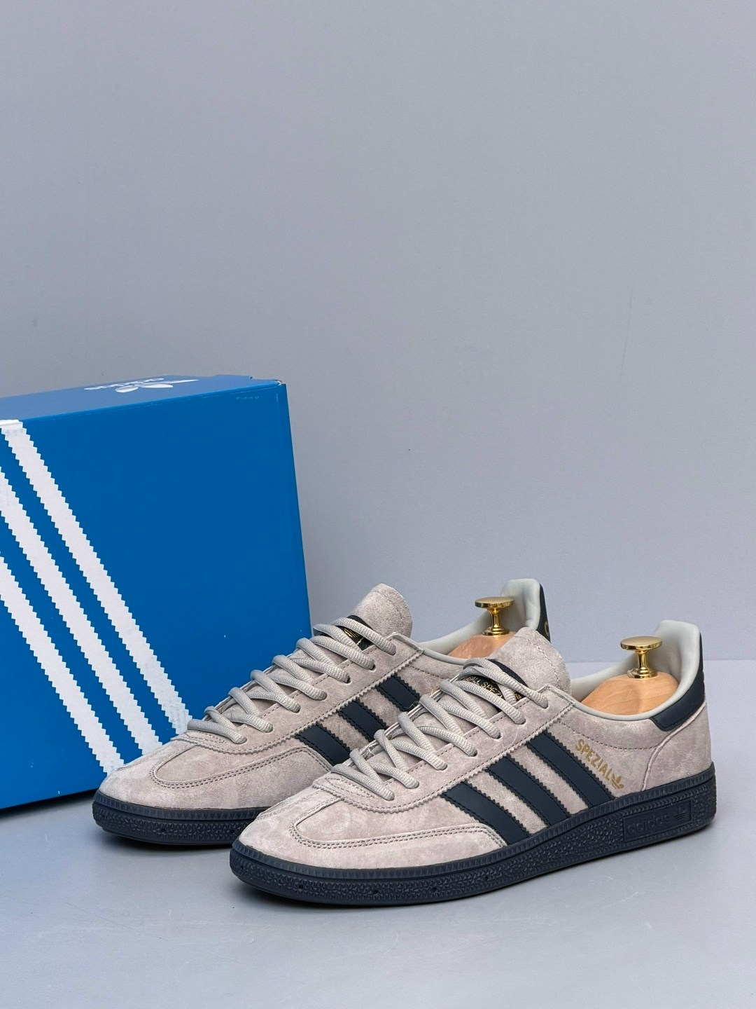 кроссовки adidas spezial,adidas handball spezial,кроссовки adidas handball spezial,кроссовки кеды мужские adidas spezial классические,adidas originals handball spezial