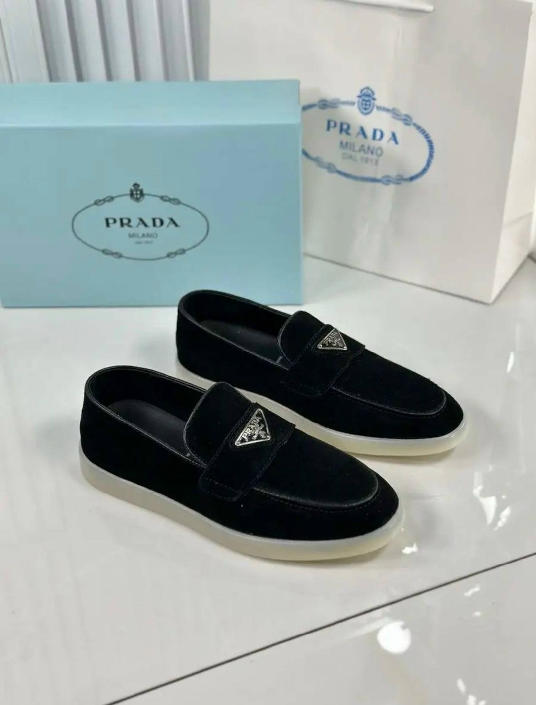 лоферы prada,мокасины prada,,мокасины прада,мокасины женские