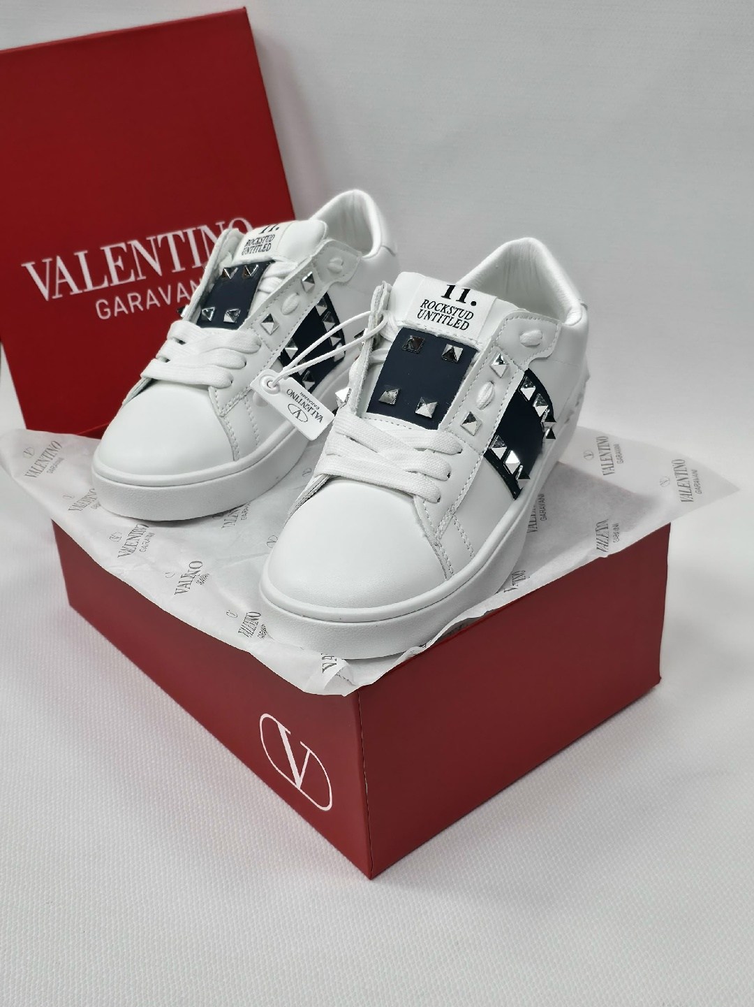 ,valentino кроссовки,кеды валентино женские,valentino кроссовки женские,кеды валентино