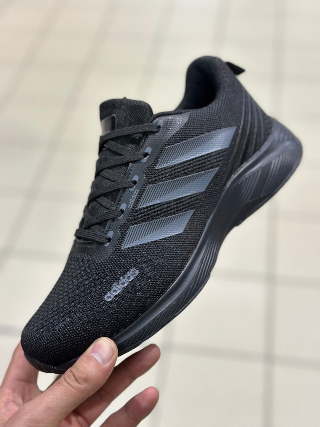 кроссовки adidas,кроссовки,кроссовки мужские adidas,кроссовки адидас новая коллекция 2026,мужские кроссовки
