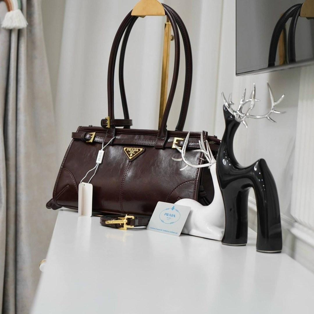сумки prada,prada сумка женская,сумка,сумка prada белая,модная сумка