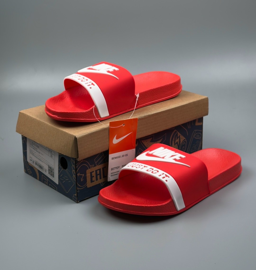 nike benassi solarsoft,nike sb benassi solarsoft,nike benassi solarsoft slide,nike benassi jdi,шлепанцы женские