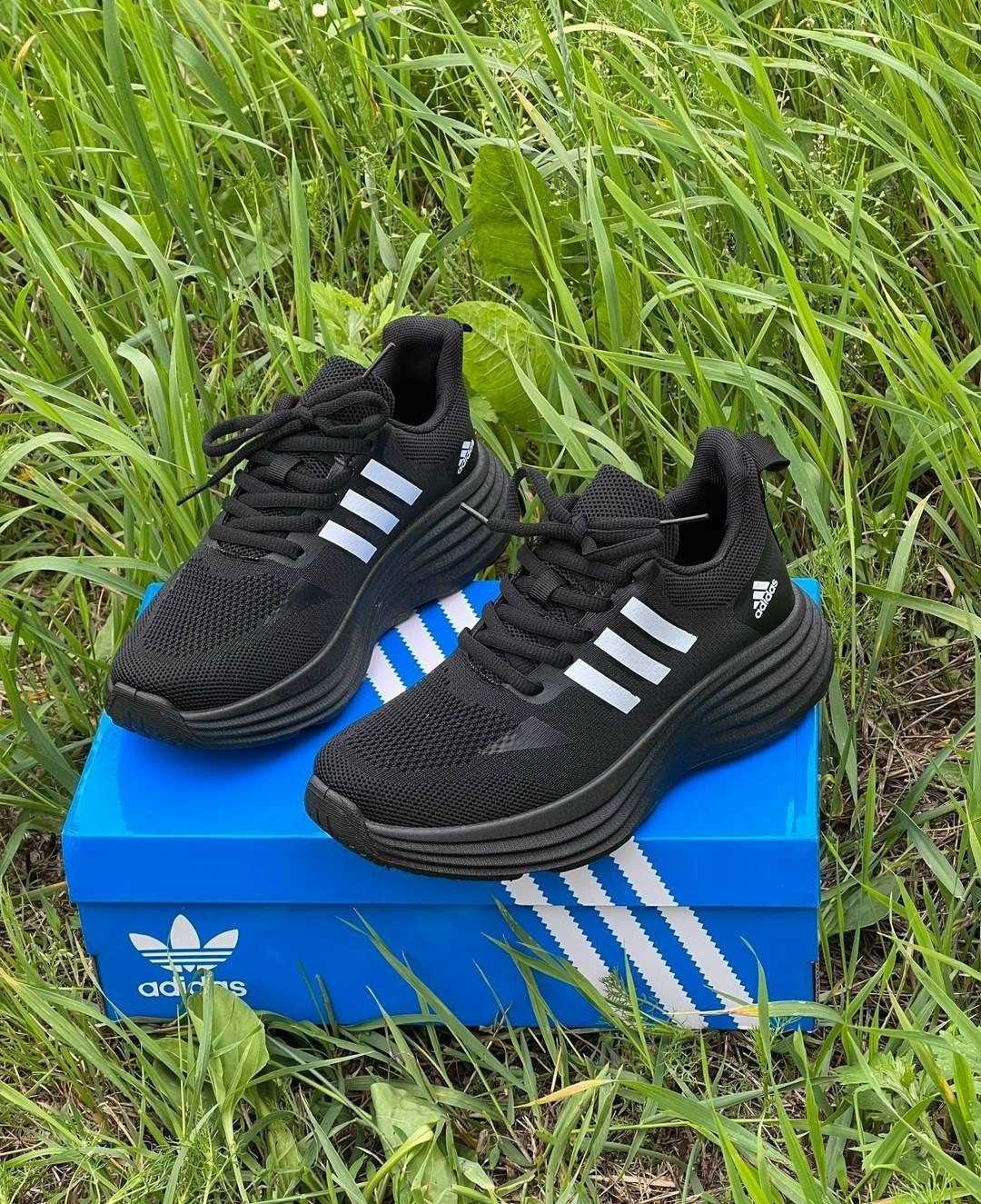 кроссовки мужские adidas,кроссовки adidas,кроссовки,кроссовки адидас мужские,черные кроссовки adidas