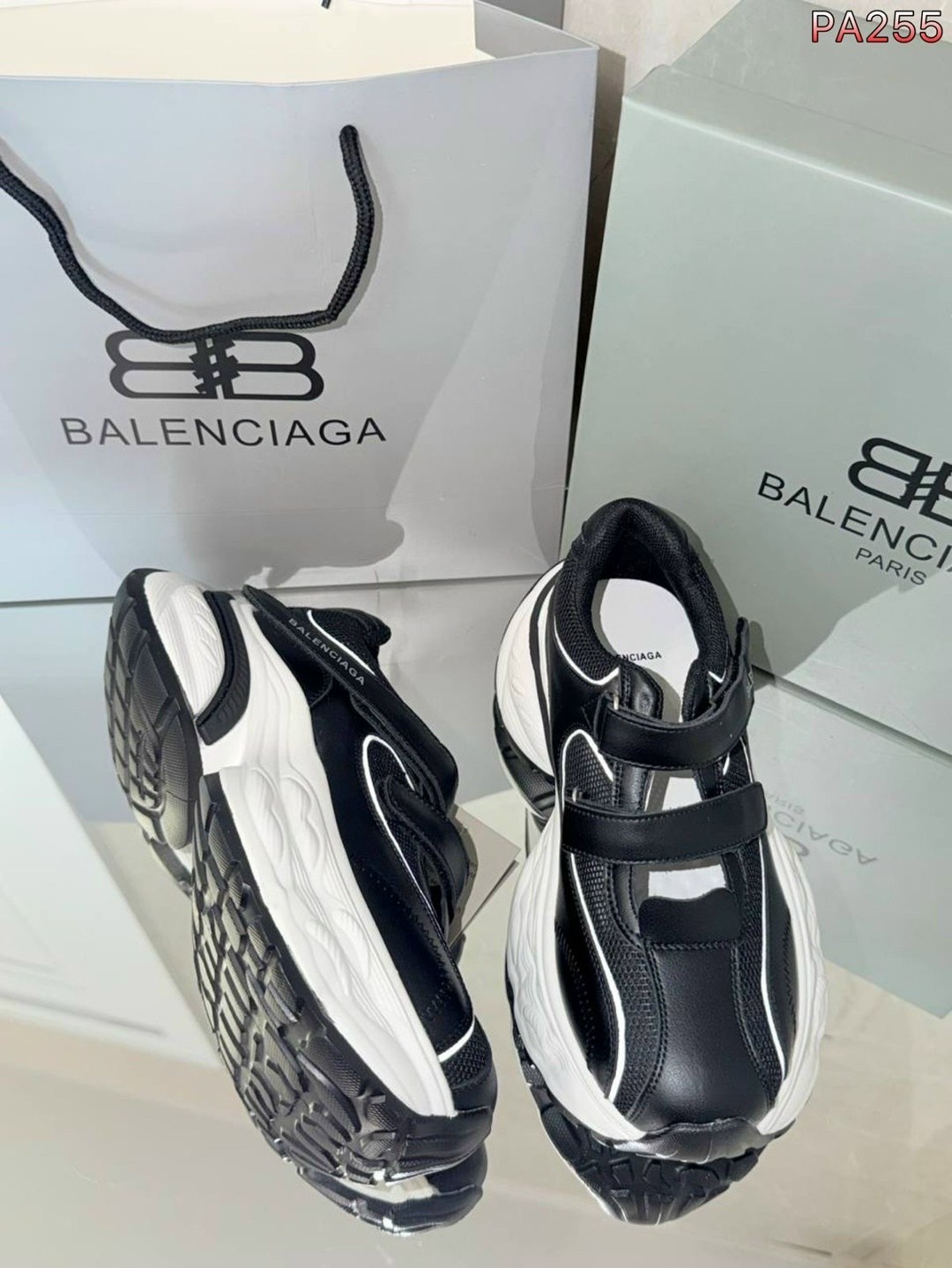 balenciaga кроссовки женские,кроссовки balenciaga,balenciaga кроссовки оригинал розовые,сандалии balenciaga,balenciaga balenciaga