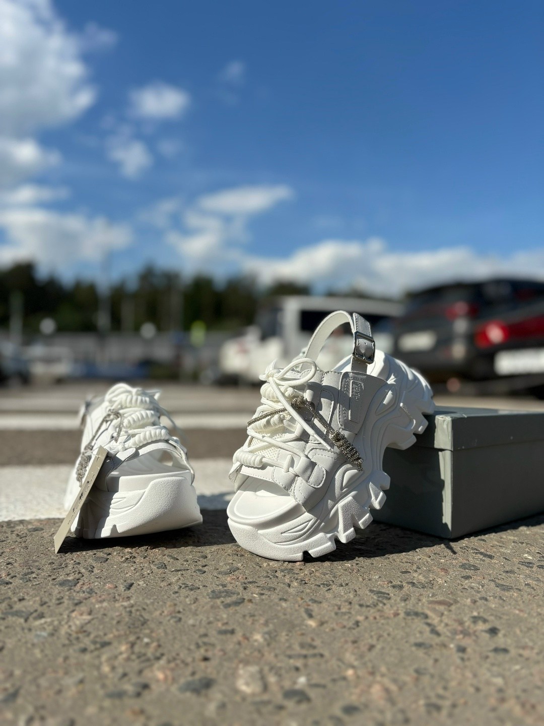 сандалии balenciaga,босоножки balenciaga,кроссовки женские balenciaga,босоножки баленсиага balenciaga,сандалии balenciaga женские