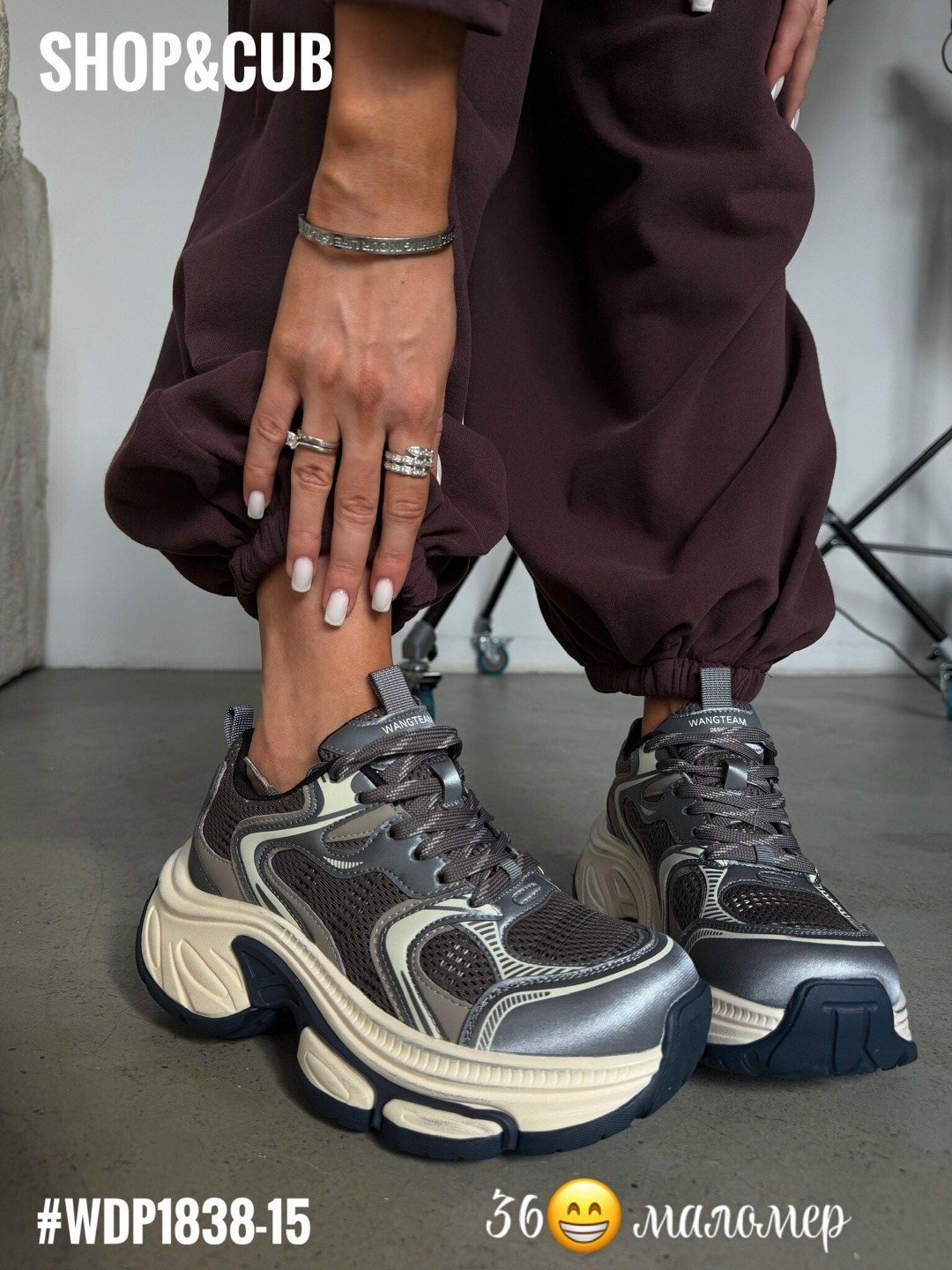 ,кроссовки женскиe,бордовые кроссовки,кроссовки женские balenciaga,кроссовки fila женские бордовые