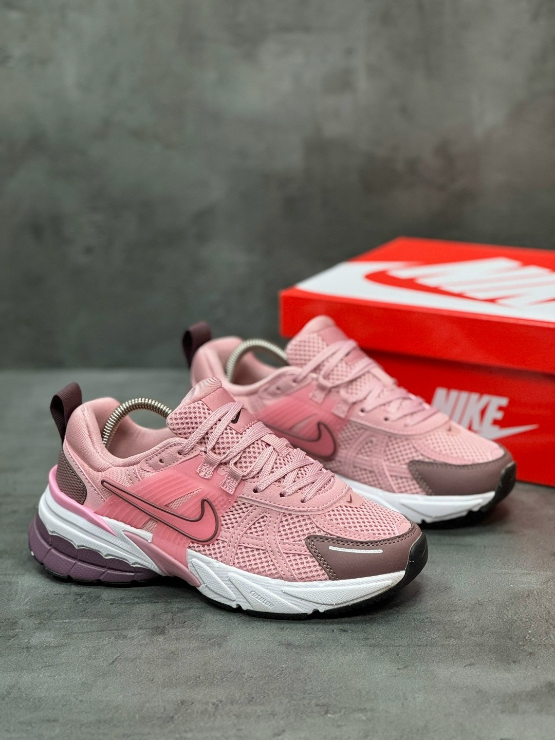 кроссовки,кроссовки nike,спортивная ,женские кроссовки nike,женские кроссовки