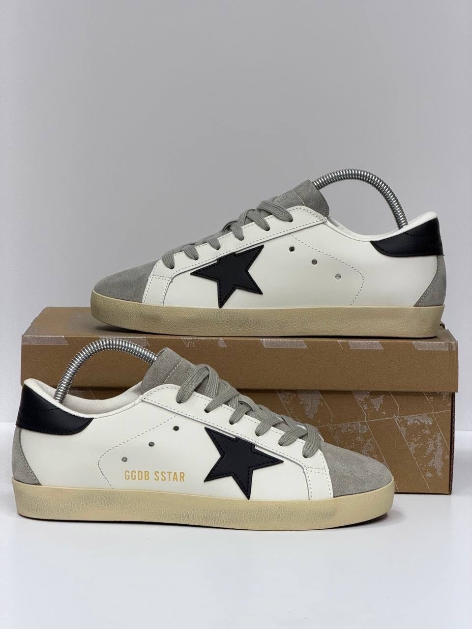 кроссовки golden goose,,кеды golden goose,кожаные кроссовки golden goose super star,женские брендовые кроссовки кеды со звездой голден гус golden goose