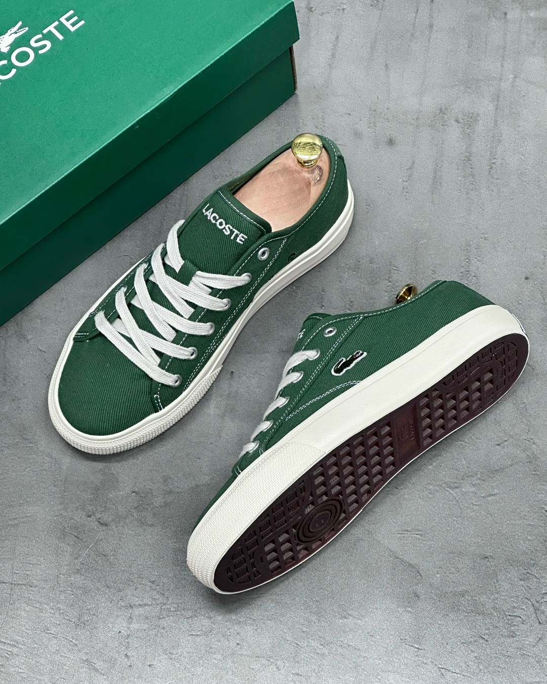 кеды lacoste,кроссовки lacoste,зеленые кроссовки лакост,lacoste зеленый,лакосте зеленый