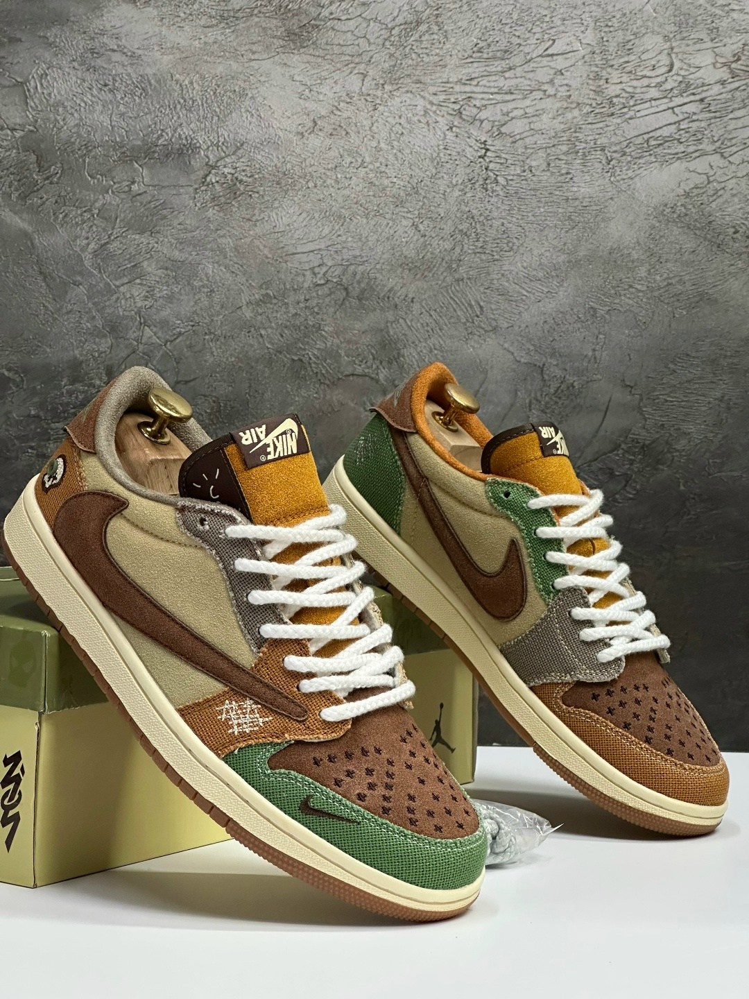 кроссовки nike air jordan 1 low voodoo кеды низкие вуду,кроссовки nike air jordan 1 low voodoo,zion williamson x air jordan 1 low og "voodoo",кроссовки nike air jordan 1 low og voodoo,кроссовки nike a