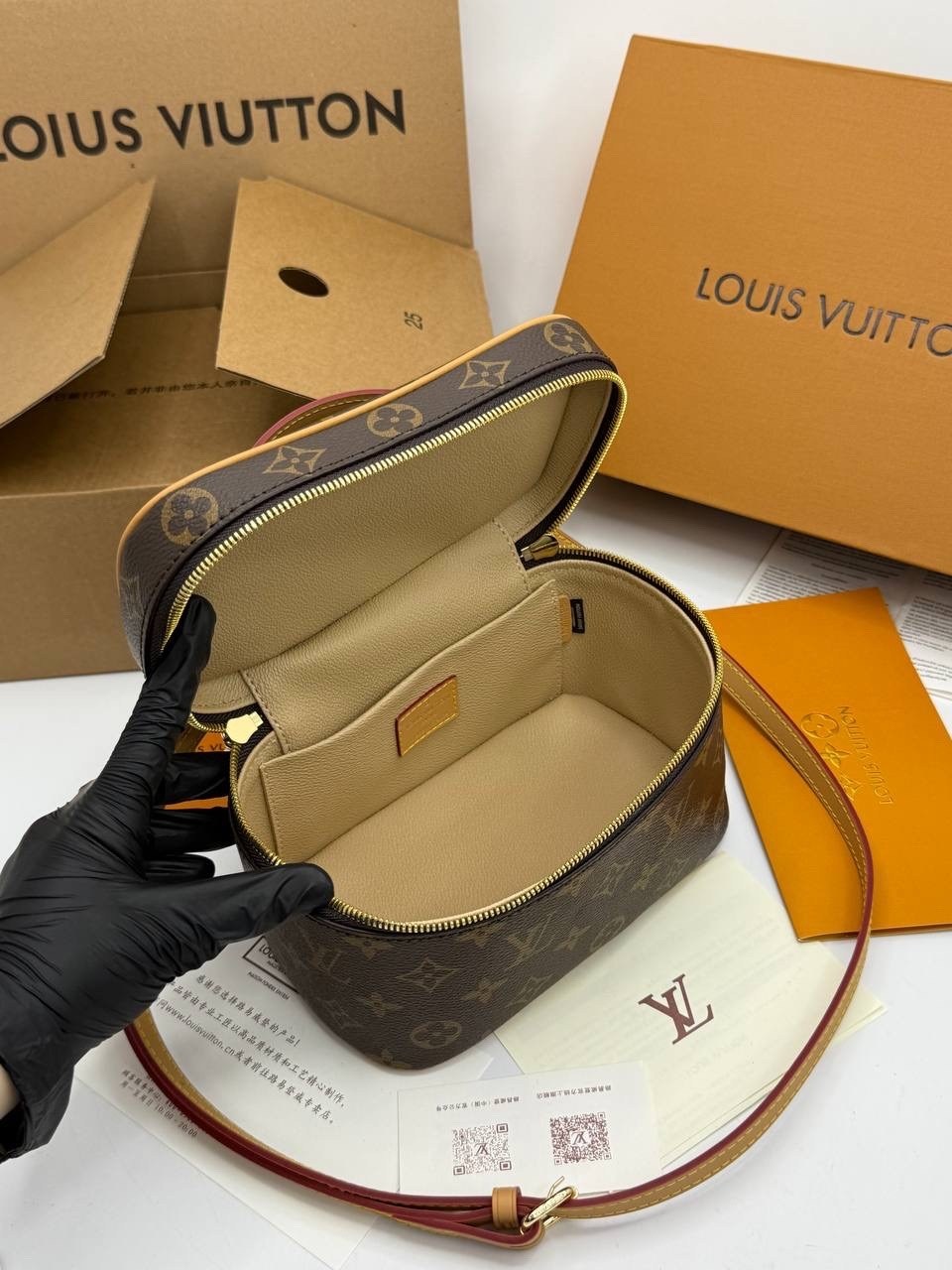 косметичка louis vuitton,сумка-косметичка louis vuitton,сумка женская louis vuitton,сумка louis vuitton,сумка косметичка луи витон