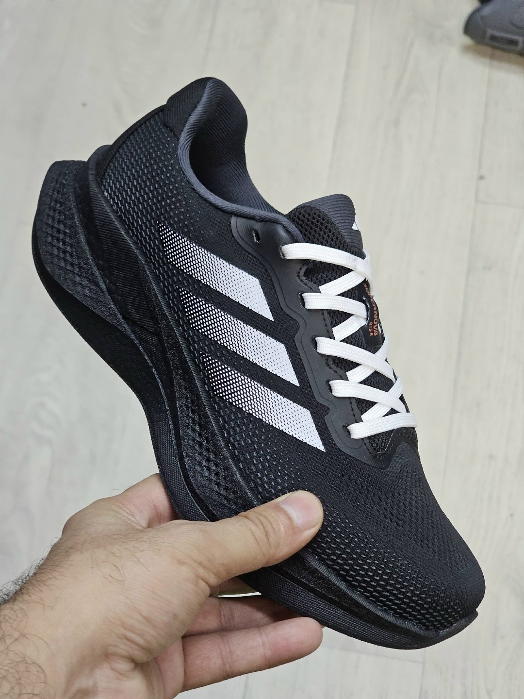 кроссовки женские adidas,adidas кроссовки,кроссовки,беговые кроссовки adidas,кроссовки adidas ultrabounce