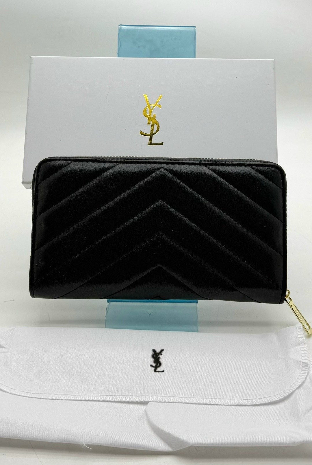 кошелек saint laurent,женское портмоне,кошелек женский,кожаный кошелек saint laurent,кожаный кошелек для женщин