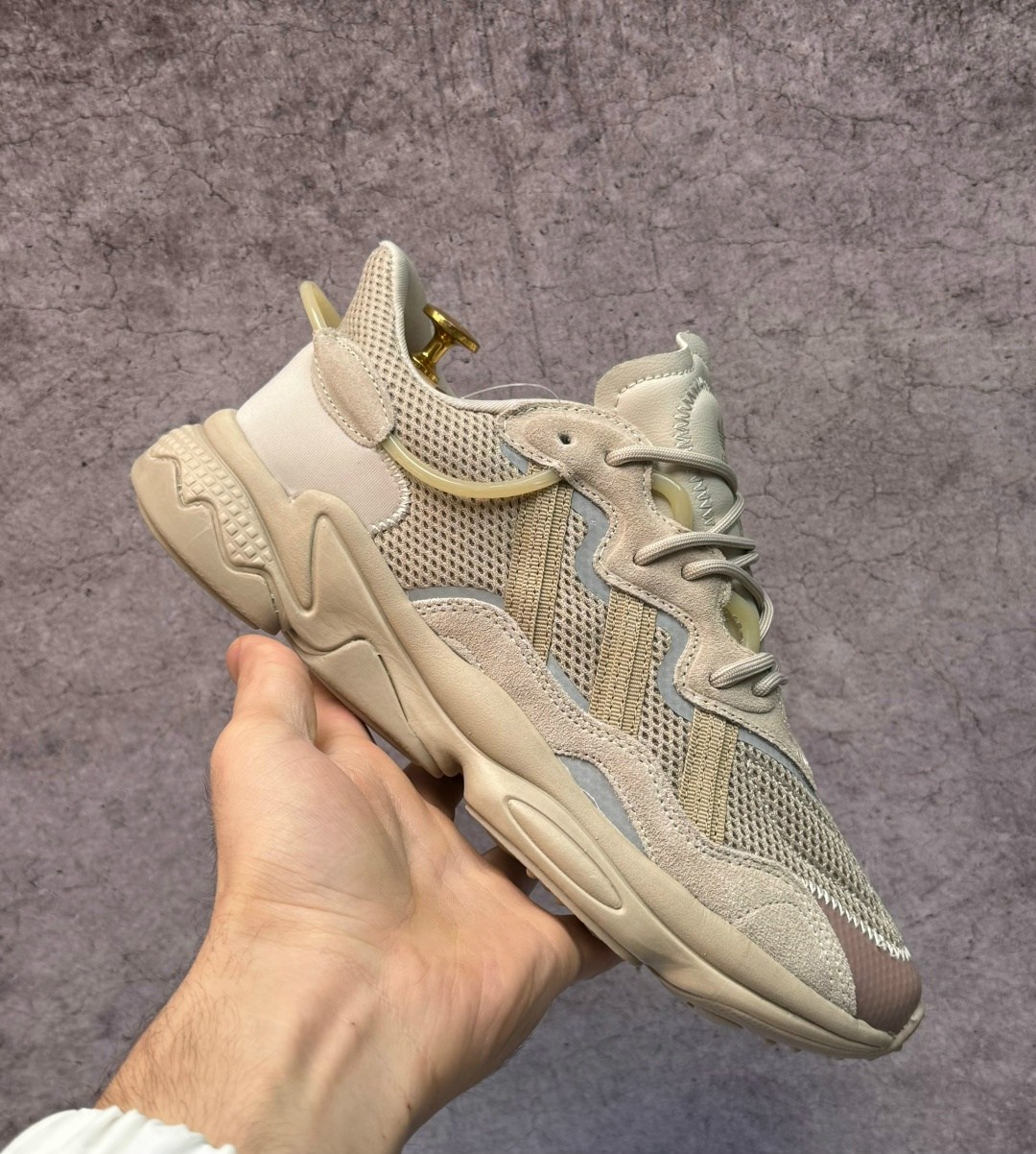 adidas originals ozweego,кроссовки adidas ozweego,adidas originals ozweego кроссовки женские,кроссовки adidas originals ozweego,adidas ozweego