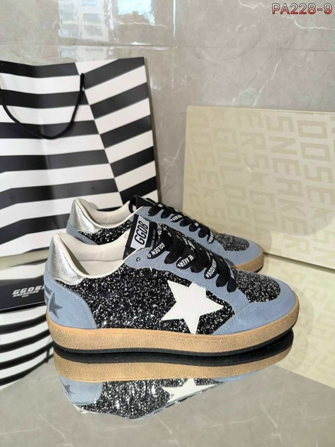 ,женские кроссовки,кроссовки golden goose,спортивная , женская