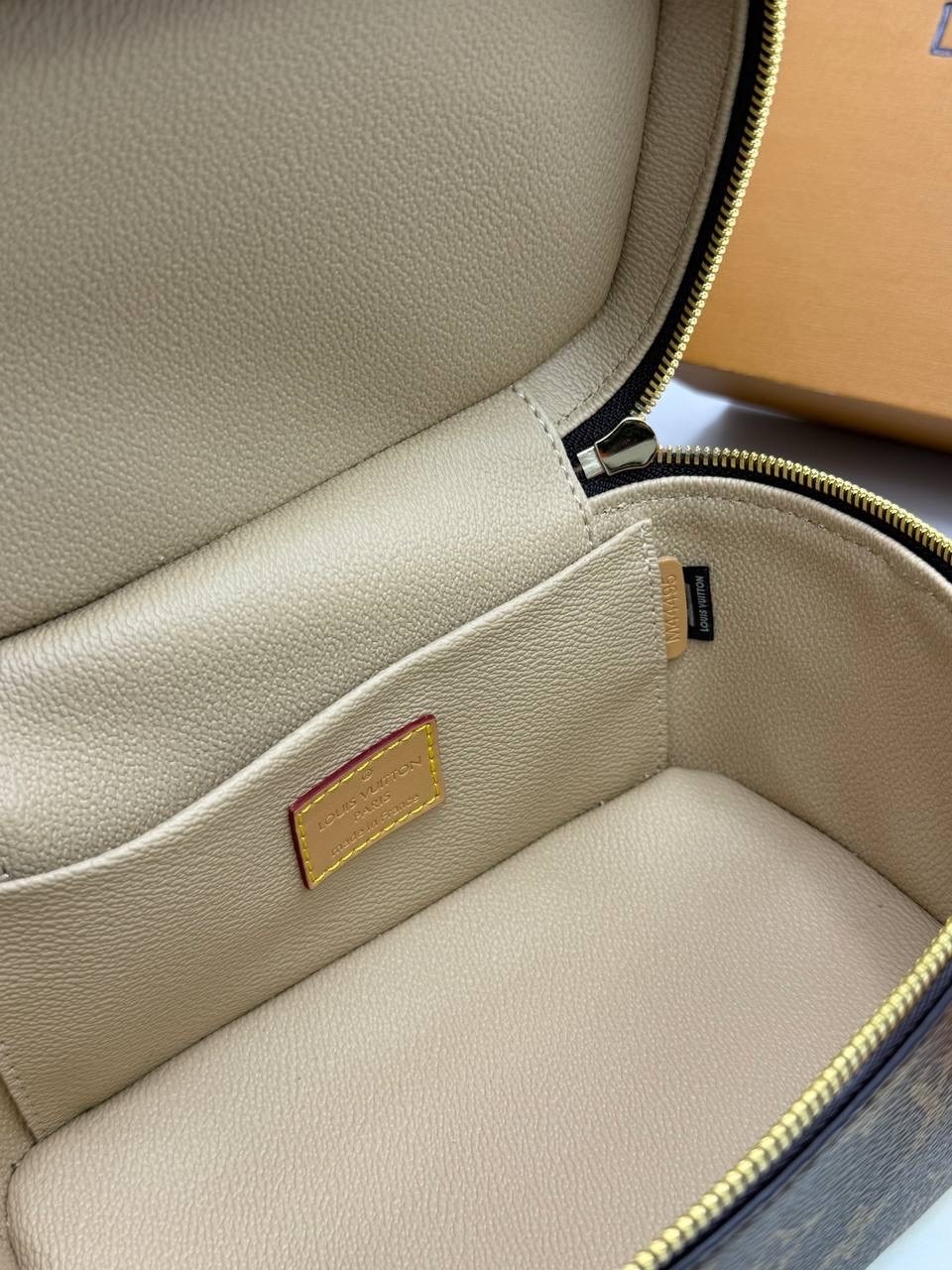 косметичка louis vuitton,сумка-косметичка louis vuitton,сумка женская louis vuitton,сумка louis vuitton,сумка косметичка луи витон