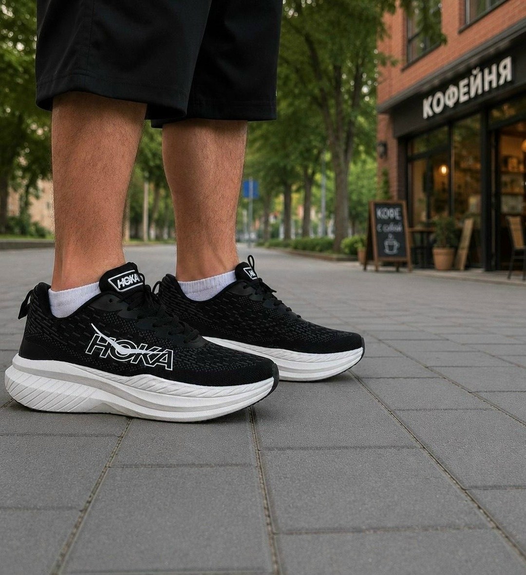 кроссовки hoka,кроссовки,кроссовки hoka bondi 8,кроссовки для бега,спортивные кроссовки