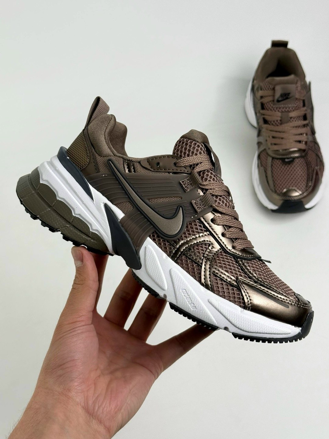кроссовки nike,кроссовки nike v 2 k run,женские повседневные кроссовки nike v2k run коричневый,женские кроссовки nike,женские кроссовки