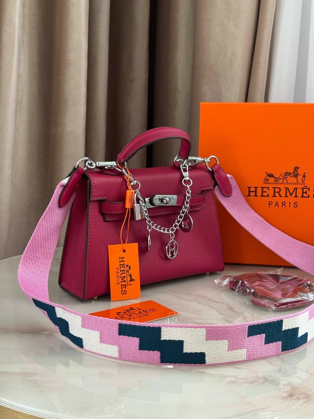 сумка женская hermes,сумки hermes,сумка на плечо hermes,гермес сумка,сумка брендовая в подарок hermes гермес