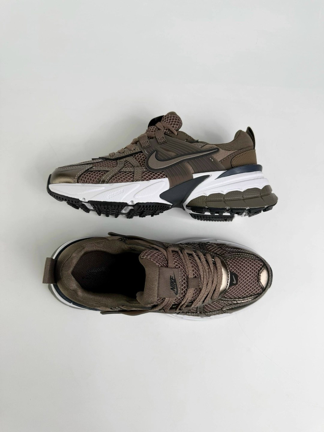 кроссовки nike,кроссовки nike v 2 k run,женские повседневные кроссовки nike v2k run коричневый,женские кроссовки nike,женские кроссовки
