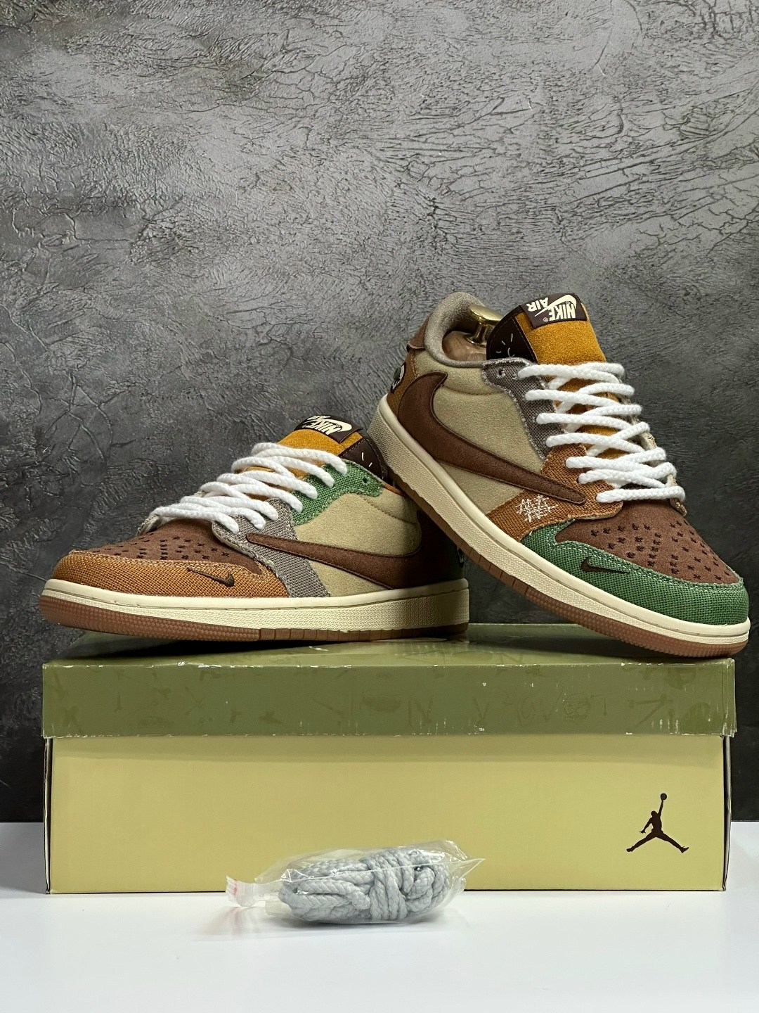 кроссовки nike air jordan 1 low voodoo кеды низкие вуду,кроссовки nike air jordan 1 low voodoo,zion williamson x air jordan 1 low og "voodoo",кроссовки nike air jordan 1 low og voodoo,кроссовки nike a