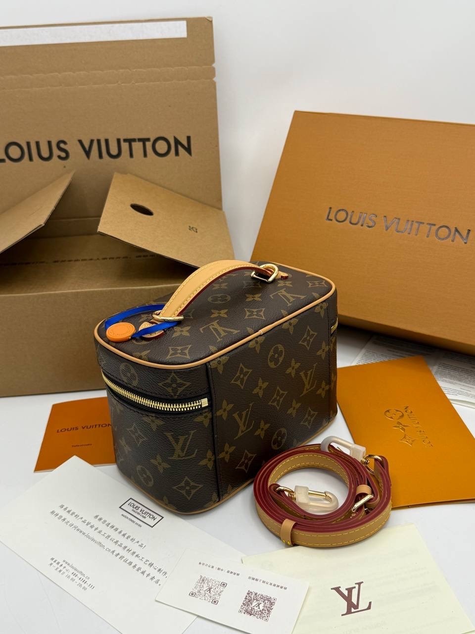 косметичка louis vuitton,сумка-косметичка louis vuitton,сумка женская louis vuitton,сумка louis vuitton,сумка косметичка луи витон