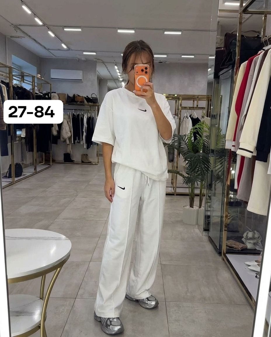 женский спортивный костюм adidas,костюм женский,костюм спортивный женский,спортивный костюм,костюм