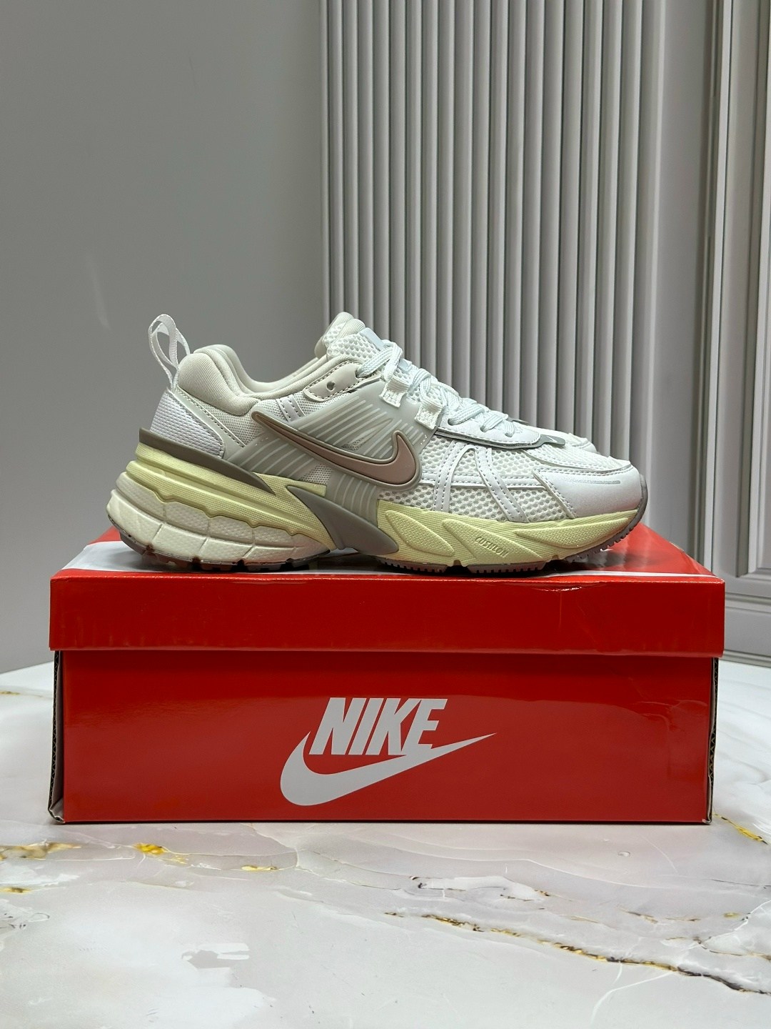 кроссовки nike,кроссовки nike v 2 k run,кроссовки,кроссовки мужские женские,кроссовки найк