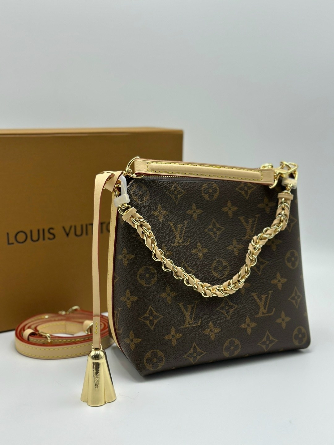 louis vuitton женская сумка,lv louis vuitton женская модная классическая сумка через плечо,сумка louis vuitton c тканевым ремнем и косметичкой,сумкa louis vuitton,louis vuitton сумка на плечо