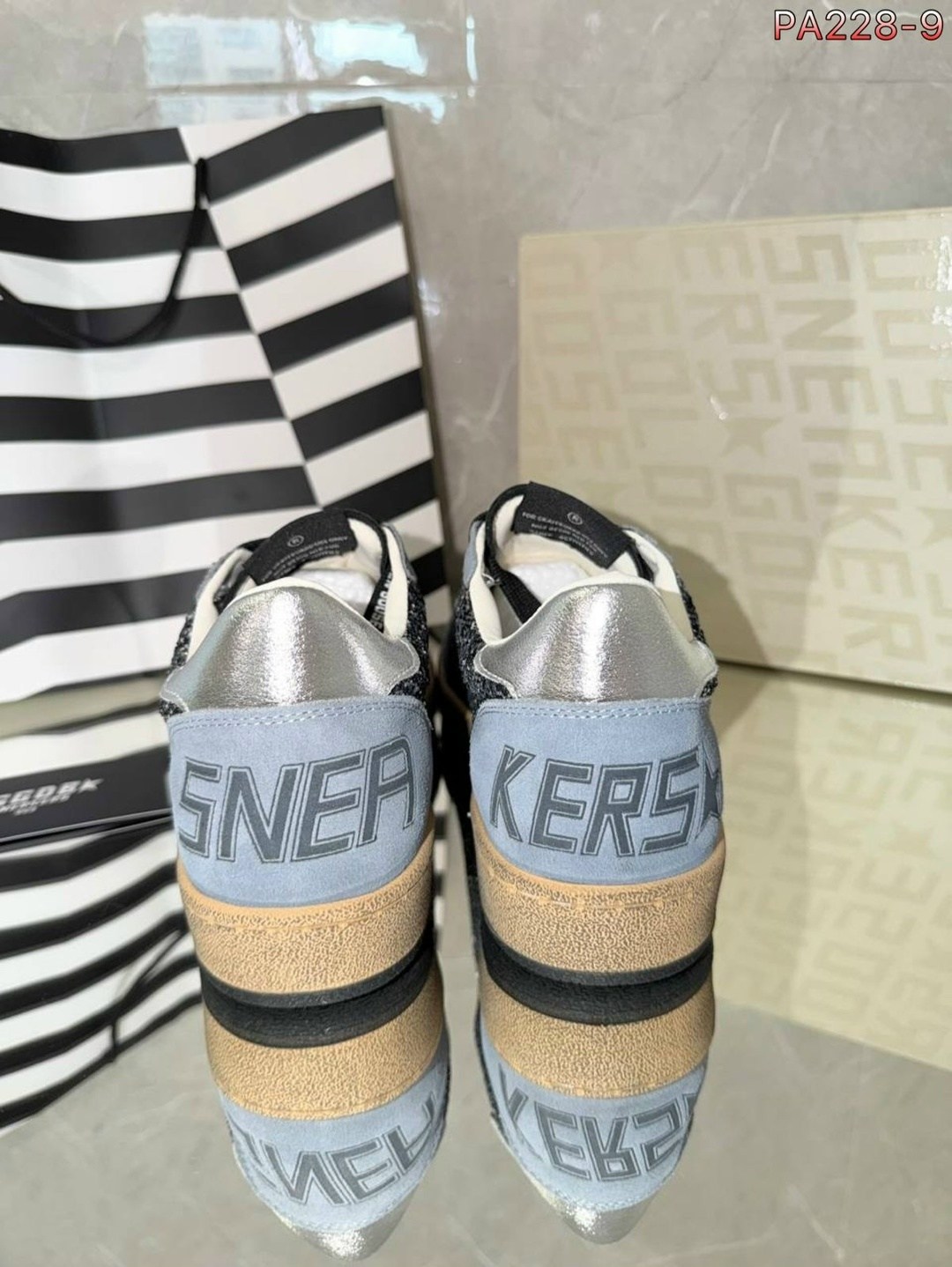 ,женские кроссовки,кроссовки golden goose,спортивная , женская