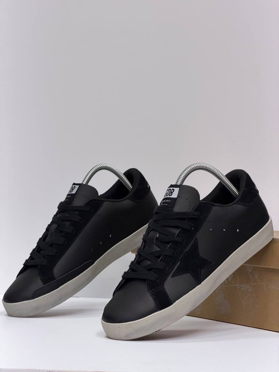 кроссовки golden goose superstar distressed black silver,мужские кроссовки golden goose superstar lea,кроссовки golden goose superstar,кроссовки golden goose,golden goose superstar кеды мужские