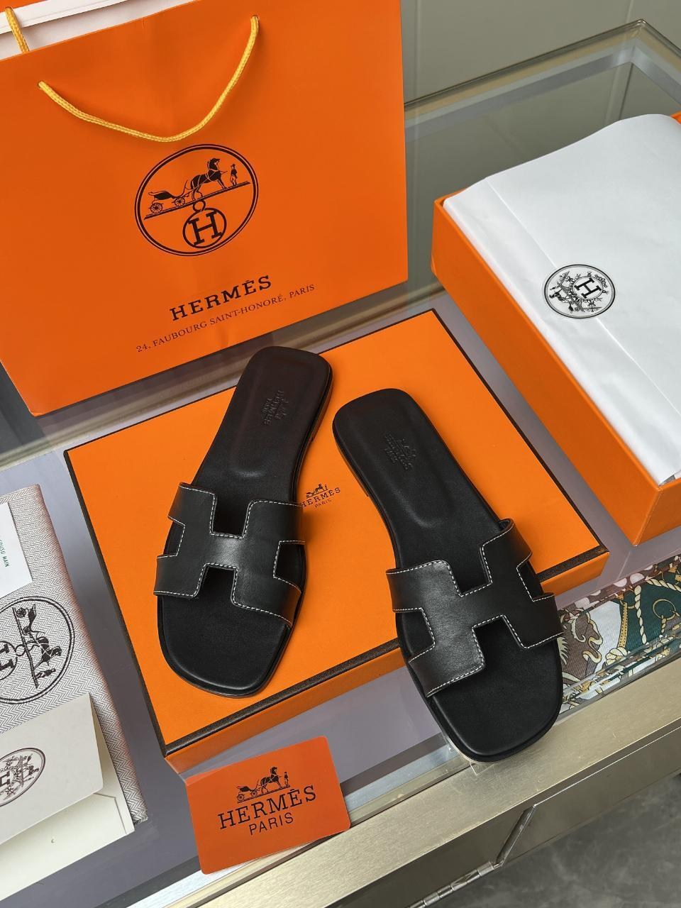 шлепки hermes женские,шлёпанцы hermes,шлепки hermes oran,женские кожаные шлепки hermes oran коричневые,шлепки hermes