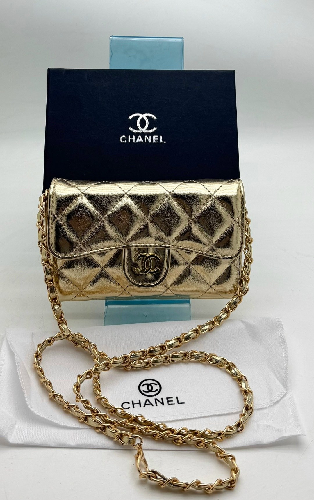 chanel сумка,сумка женская chanel,синяя сумка chanel 2.55 шанель клатч на ремне кожа,chanel клатч,клатч шанель