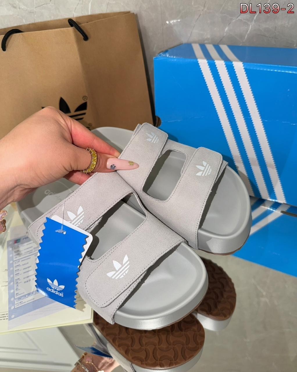 шлепанцы adidas,адидас шлепки,сандалии adidas,женские шлепанцы adidas originals adilette,женские шлепанцы adidas