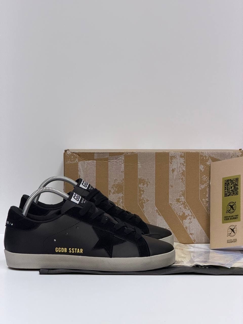 кроссовки golden goose superstar distressed black silver,мужские кроссовки golden goose superstar lea,кроссовки golden goose superstar,кроссовки golden goose,golden goose superstar кеды мужские
