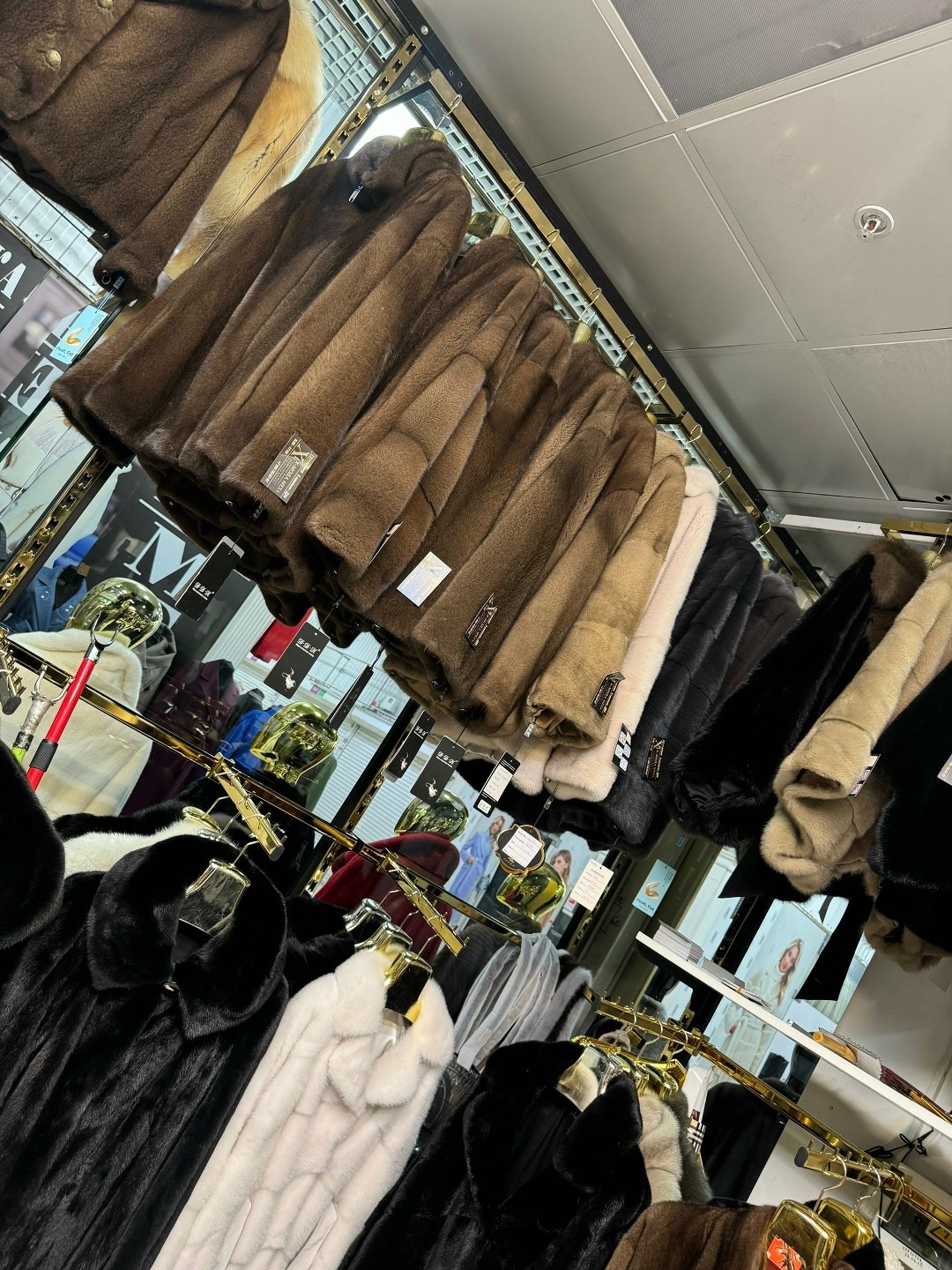 gevorg furs натуральные норковые шубы,шубы,шубы ,gevorg furs греческие норковые шубы,греческие норковые шубы