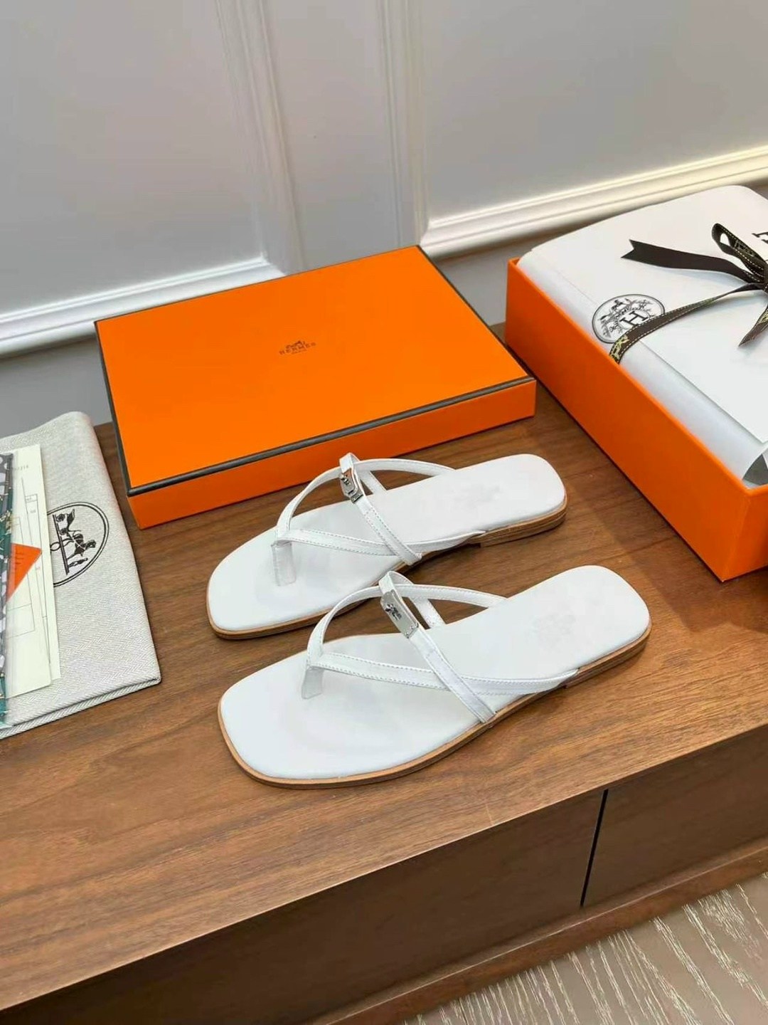 шлепанцы hermes,шлепки эрмес,,шлепанцы женские,сандалии женские