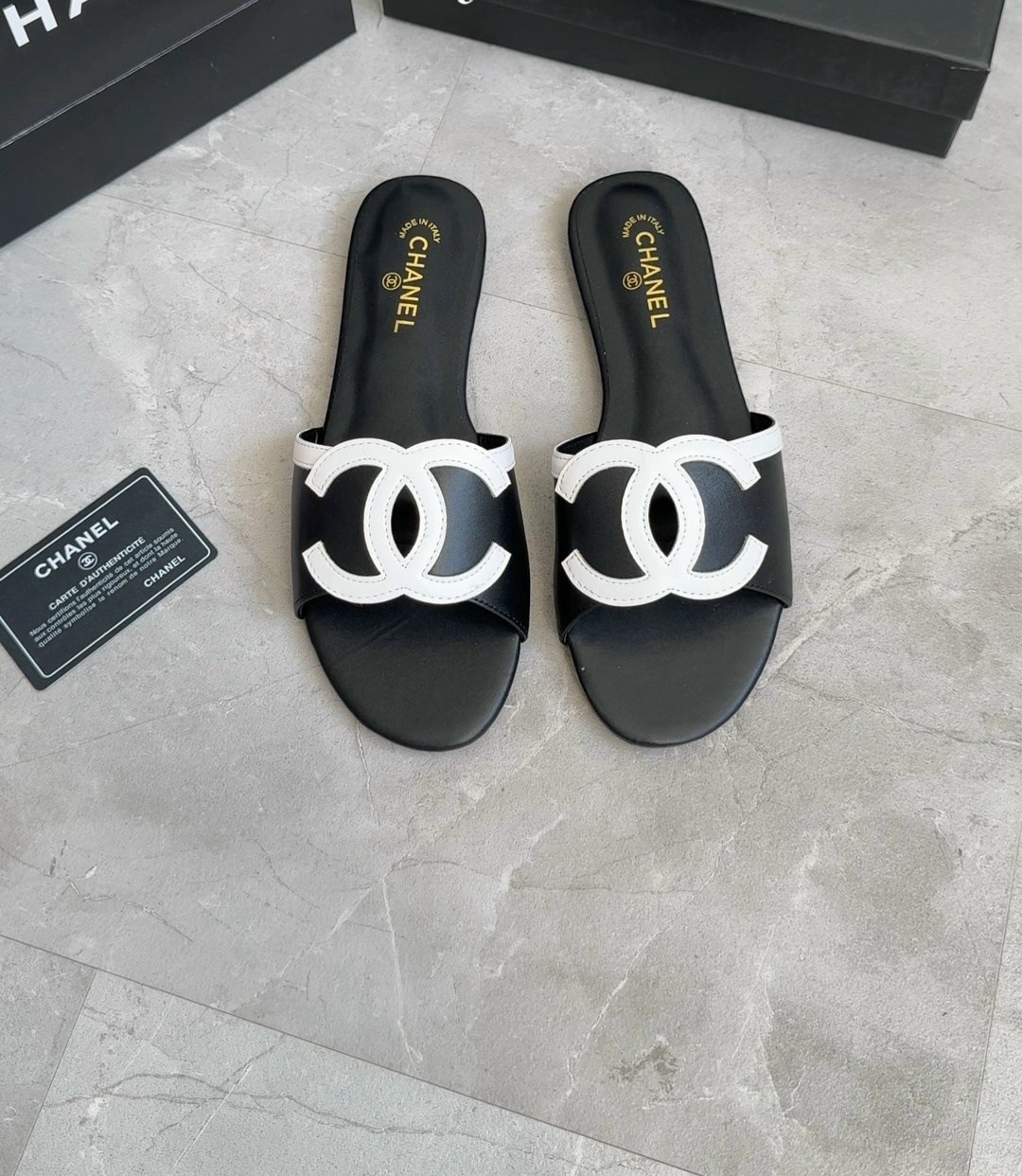 ,шлепанцы chanel,сандалии шанель,chanel slippers,шлепки шанель