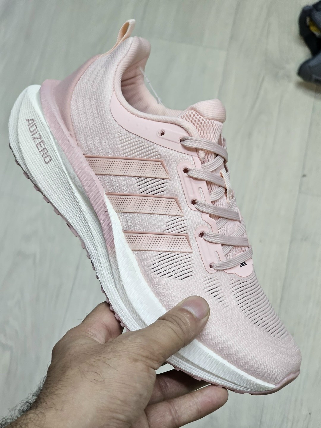 кроссовки женские adidas,adidas кроссовки,кроссовки,беговые кроссовки adidas,кроссовки adidas ultrabounce